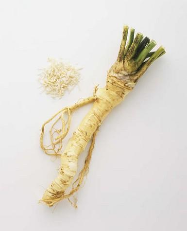 Rábano picante – (Armoracia rusticana)