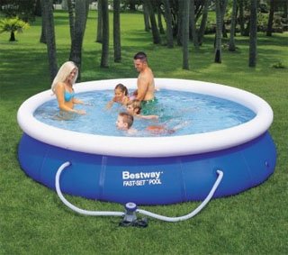 Instalación de piscinas en los jardines